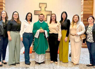 Missas em Ação de Graças homenageiam educadores em Andirá