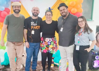 Apresentação ‘Histórias de Brincar’ encanta crianças em Bandeirantes