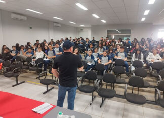 III SETAD promove debates sobre educação financeira, empreendedorismo e saúde no CEEP de Bandeirantes