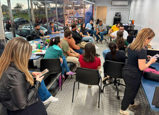 Carreta da Inovação participa de evento de tecnologia em Jacarezinho