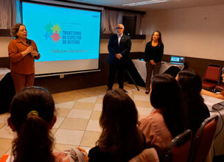 Pelo SUS, Paraná implanta ABA e capacita profissionais na aplicação do método para atender pessoas com TEA