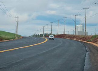 Governador inaugura acesso pavimentado de Ivaiporã e anuncia novas obras e recursos para cidade e região