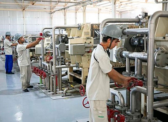 Escassez de mão de obra impõe novo desafio à indústria paranaense