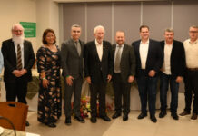 Nova diretoria da ADJORI-PR toma posse e vice-governador prestigia solenidade