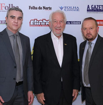 Nova diretoria da ADJORI-PR toma posse e vice-governador prestigia solenidade