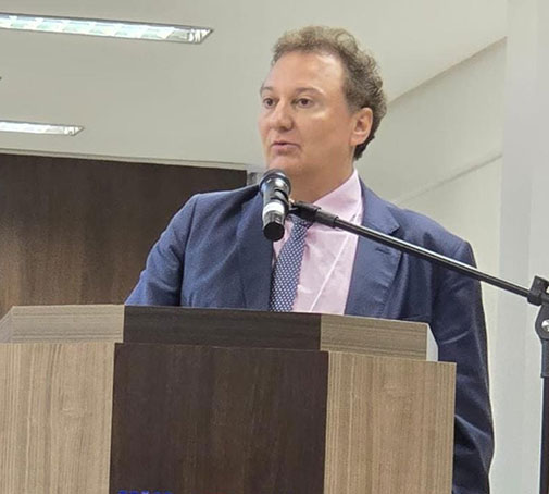 Da-engenharia-à-política