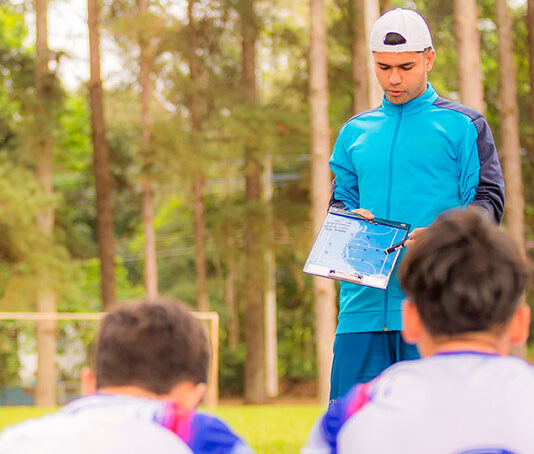 Da universidade para os gramados: UEPG terá curso de Tecnologia em Futebol