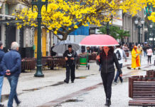 Frente fria encerra período de calor e traz chuvas para o Norte do Paraná neste domingo