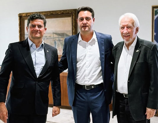 Ratinho Jr. e Moro se reúnem no Palácio Iguaçu