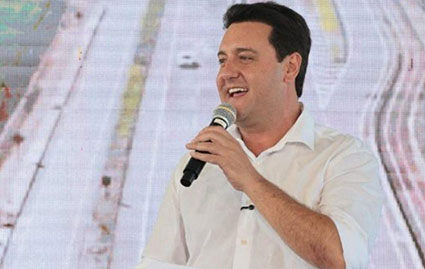 Ratinho Junior convoca prefeitos aliados para reforçar campanha de Flávio Bolsonaro no 2º turno