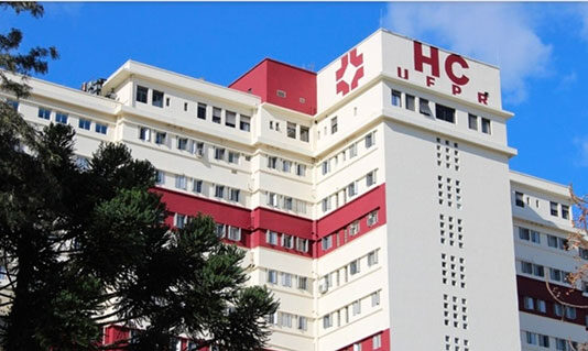 Acordo habilita Hospital de Clínicas da UFPR a realizar procedimentos de redesignação sexual pelo SUS