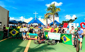 Mobilização de ciclistas e apoiadores em Bandeirantes reivindica segurança e acostamento na BR-369