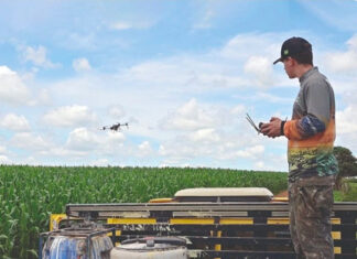 Nova geração de produtores investe na pulverização por drone