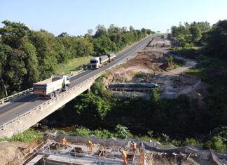Obras de içamento na BR-153 altera fluxo entre Santo Antônio da Platina e Jacarezinho nesta terça-feira