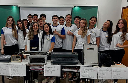 Dos trilhos a vapor as conexões digitais: experiências pedagógicas marcam alunos do Colégio Ecel