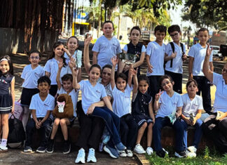 Alunos do 2º ano do Colégio Maximus exploram a história e a natureza de Andirá