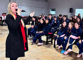 Colégio Maximus promove e premia empenho e as boas atitudes de alunos