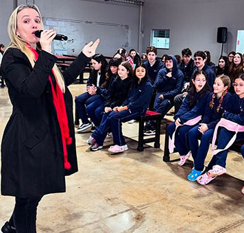 Colégio Maximus promove e premia empenho e as boas atitudes de alunos