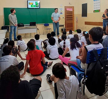 ALUNOS-ESCOLA-MARIA-(4)