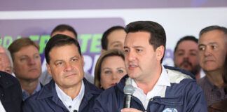“Sandro Alex é o mais preparado porque os outros representam atraso e burocracia”, diz Ratinho Junior