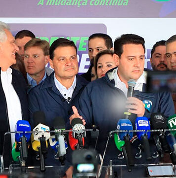 Ratinho Junior defende continuidade na convenção que confirmou Sandro Alex como indicado do PSD