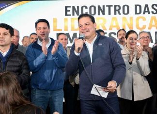 Na sua base eleitoral, Sandro Alex ultrapassa Moro em nova pesquisa