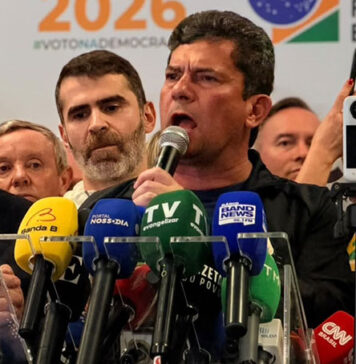 Sergio Moro vence no 1º turno e é eleito governador do Paraná com 50,10% dos votos