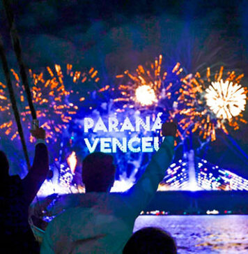 Show de luzes, drones e música emociona o público e celebra entrega da Ponte de Guaratuba